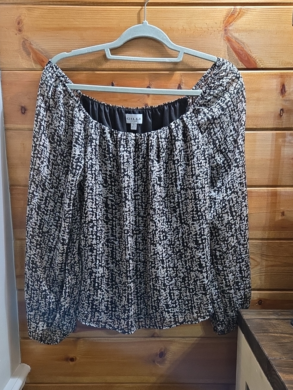 Gilli Black & White Beige Printed Off-Shoulder Blouse Great Casual Business 0647